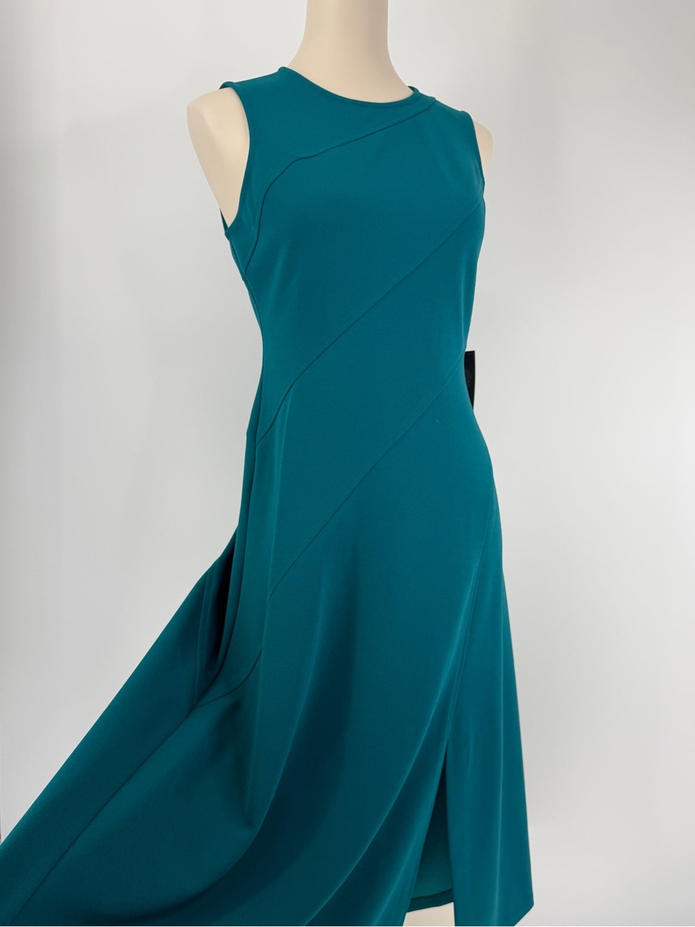 Vince Camuto, Slit Hem Crepe Midi Dress, Size 6